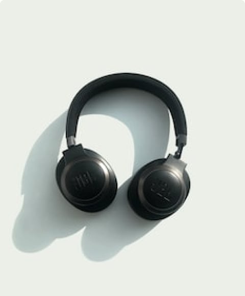 product-headset-2